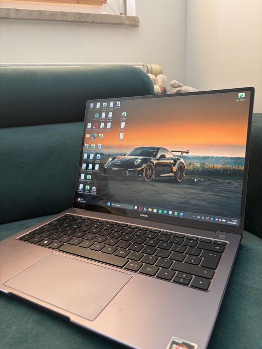 Huawei matebook d14 Ryzen 7 5700u