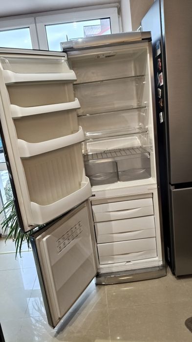 Lodówka wolnostojąca ARDO