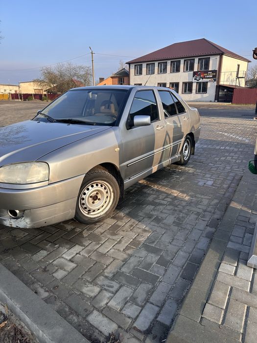 Продаю авто в непогануму стані