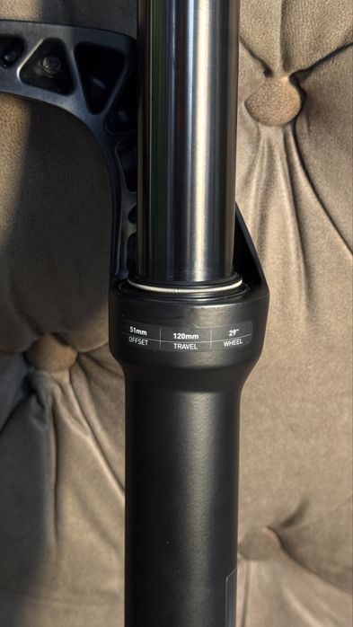Велосипедна вилка RockShox judy 29/120 нова Е-Bike