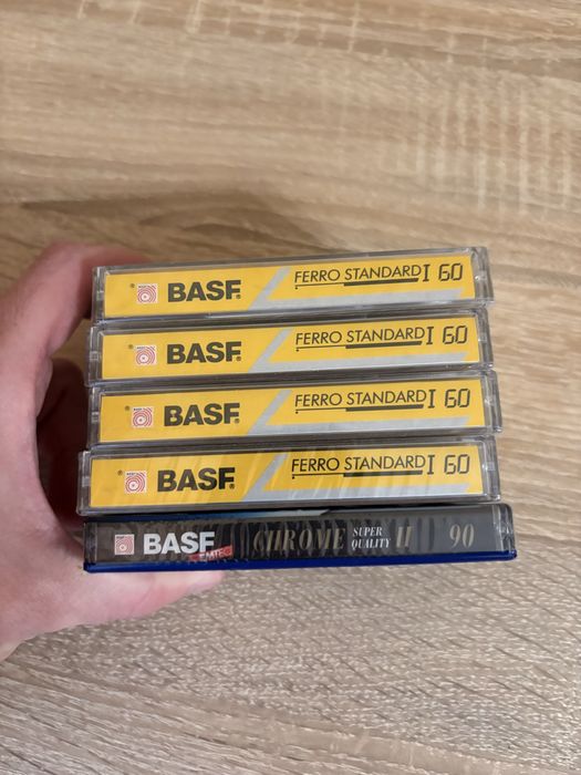 Аудиокасеты BASF Ferro Standard I 60 BASF Chrome Super Quality II 90