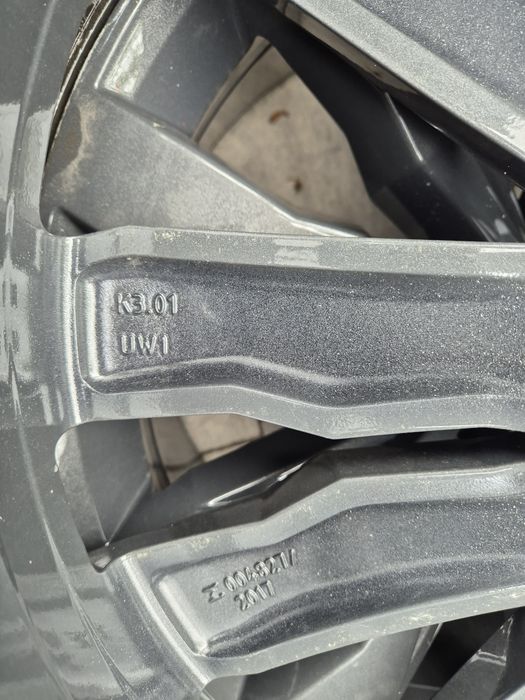 Koła 4 sztuki oryginał VW Touareg 3 2019 rok. Antracyt ET31 5x112
