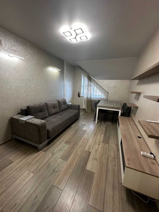Продається квартира в м. Тячів