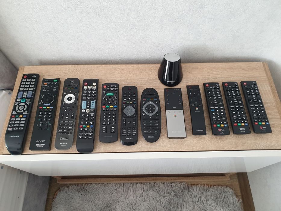 Оригинальный пульт д/у .