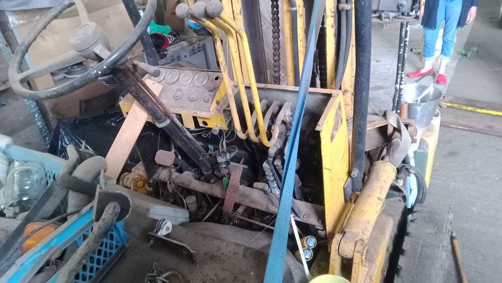 Empilhador komatsu