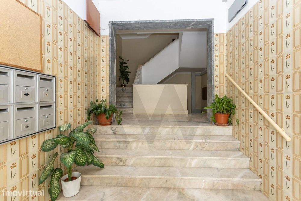 Apartamento T3, Amora, Seixal