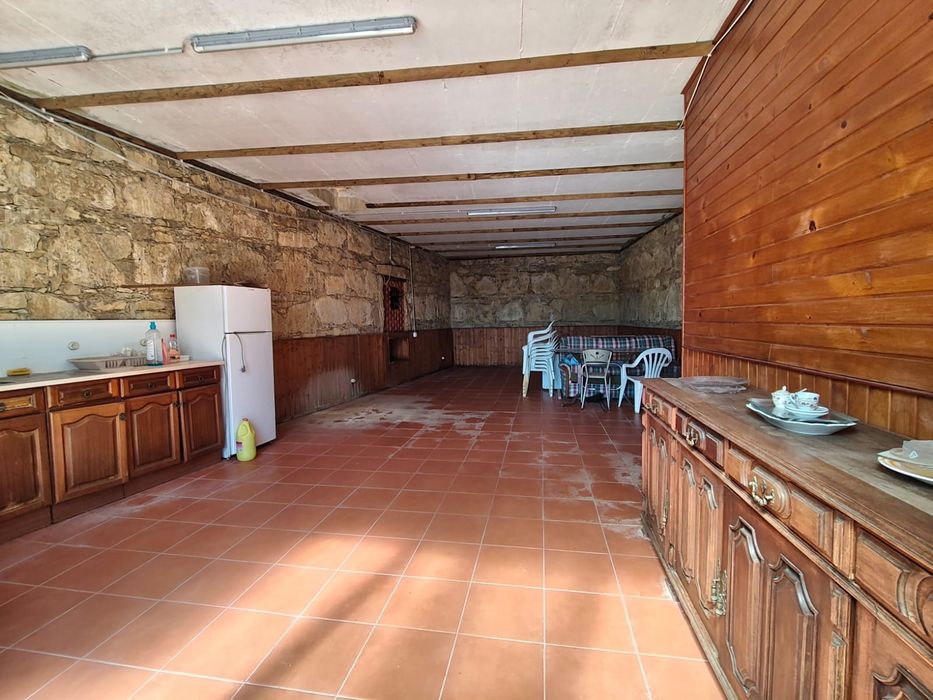 Para arrendar ou venda .Moradia T1 Rústica com Mezanine, Anexo e Terraço, Terrugem Sintra