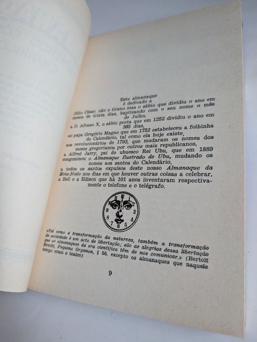 Almanaque fantástico cómico científico