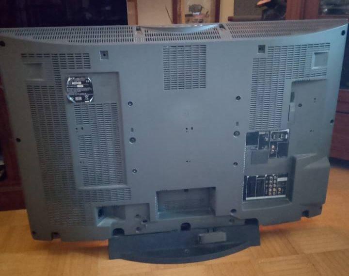 Sony Bravia 40 cali, model KDL-40W3000