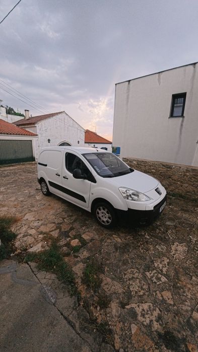 Pegeout partner 2009 curta 2 lugares