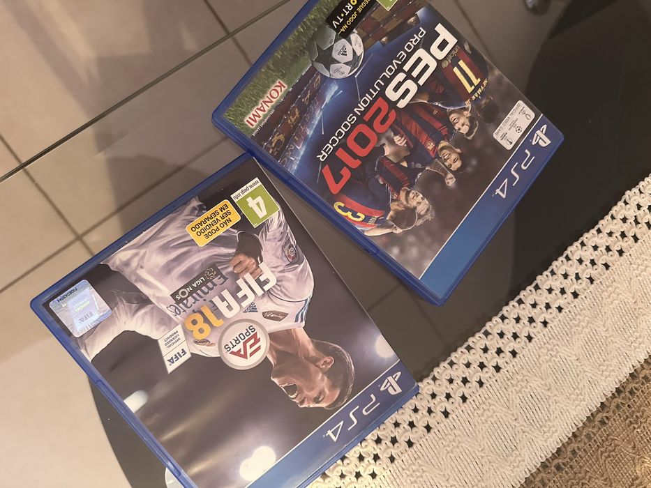 Ps4 slim em bom estado