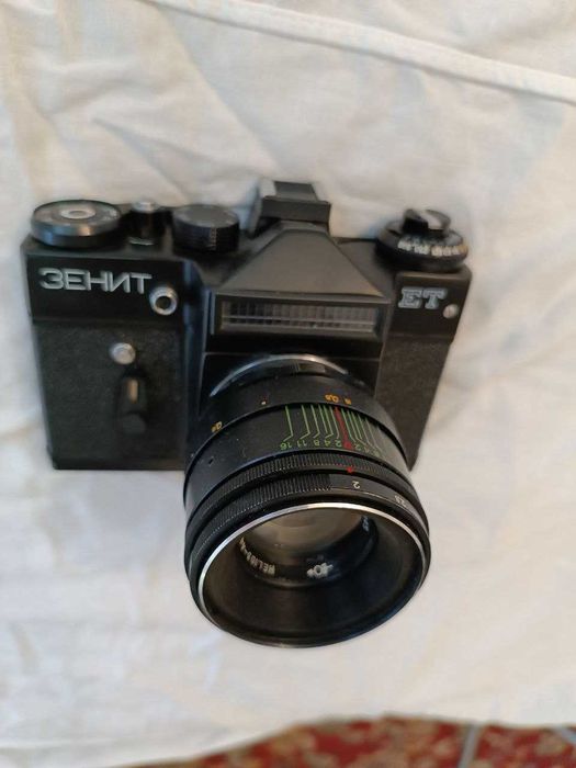 Винтажный плёночный фотоаппарат Зенит ЕТ