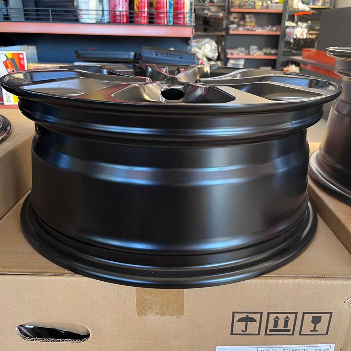 Автодиски mitsubishi  5x114.3 R17  ET40 dia67.1mm