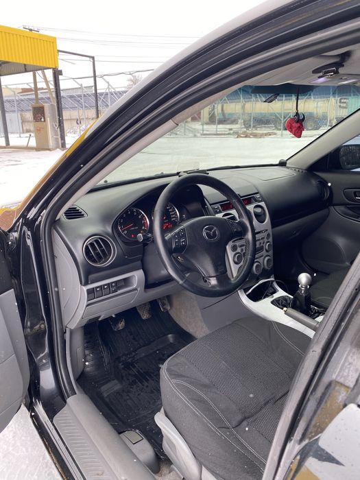 Продам Mazda 6 в отличном состоянии