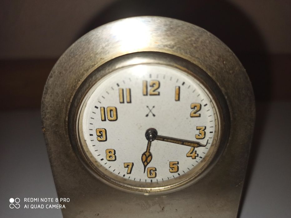 Stary zegar stojący sprawny