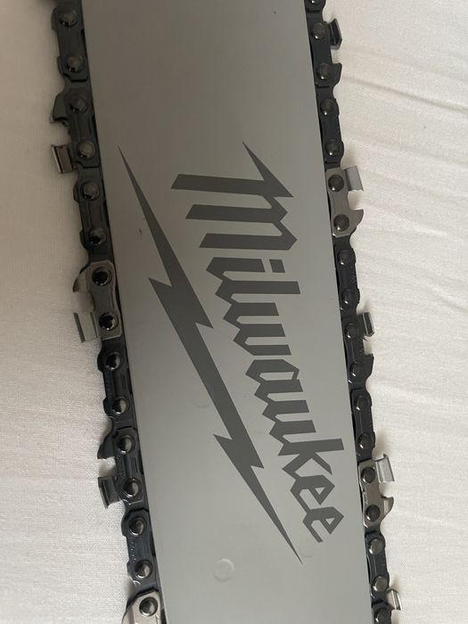 Prowadnica i łańcuch  Milwaukee 35 cm