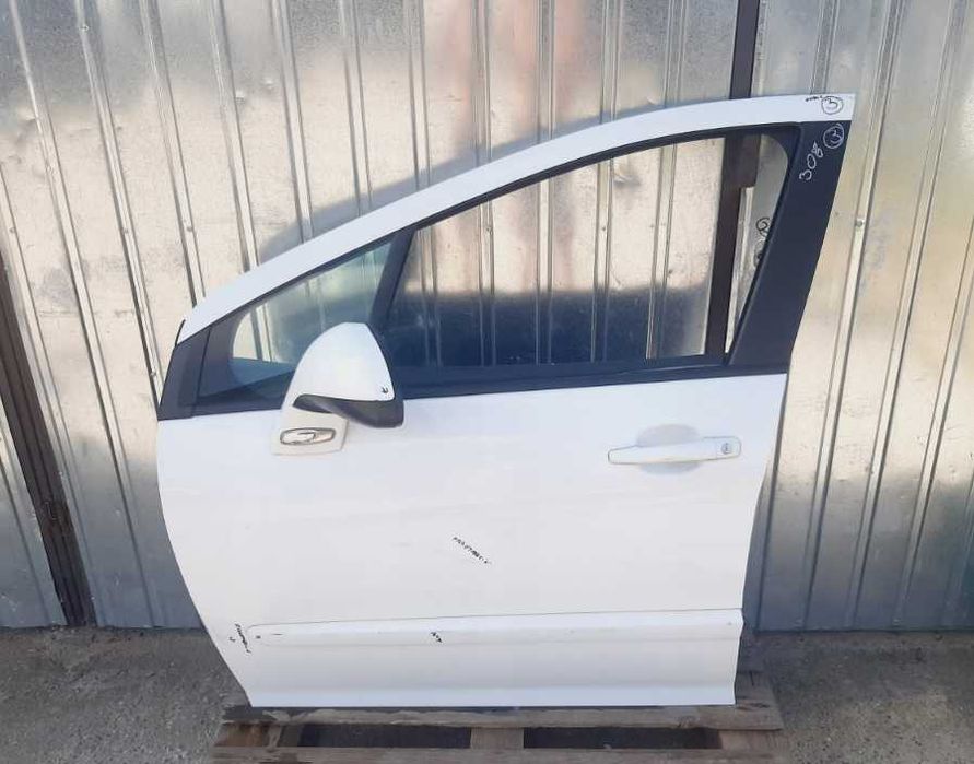 Двери правые левые передние задние Peugeot 308 T7 (2007-2013) Разборка