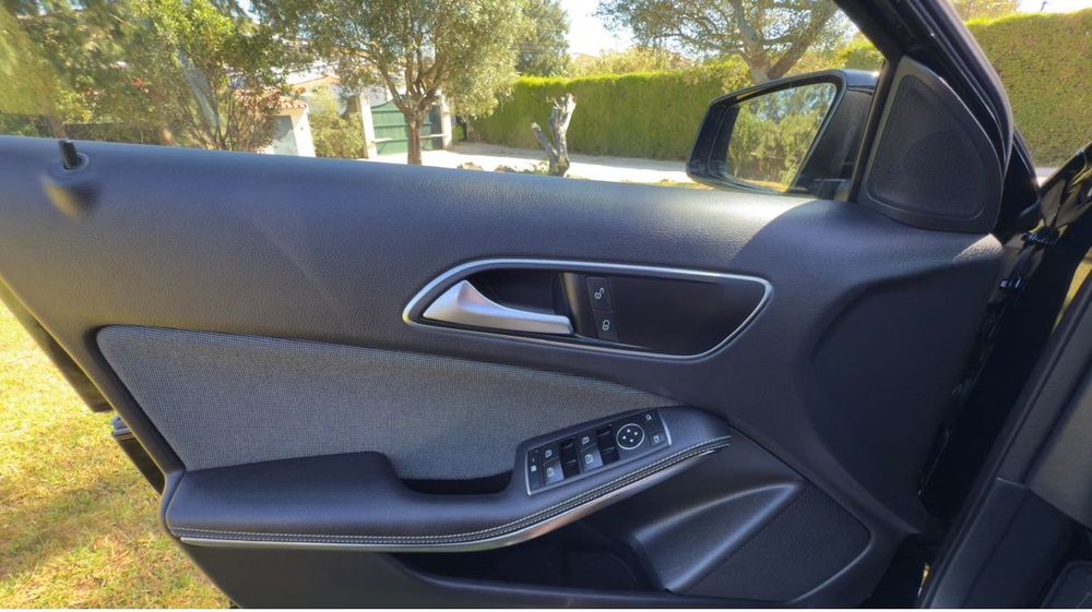 Mercedes A160 d urban nacional