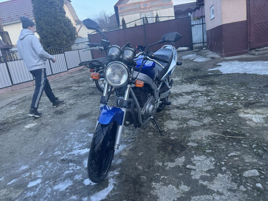 Suzuki gs 500