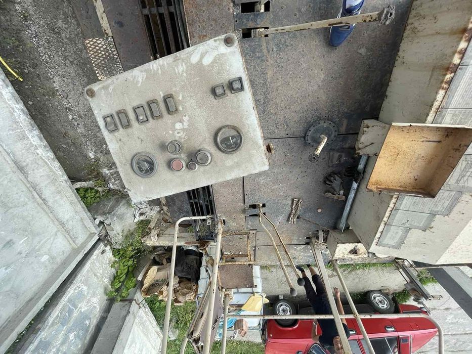 Продам Асфальтоукладчик ДС 143А