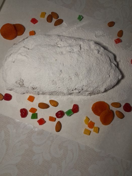 Штолен різдвяний