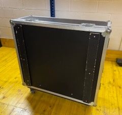 Midas M32 Live ( Flight Case )