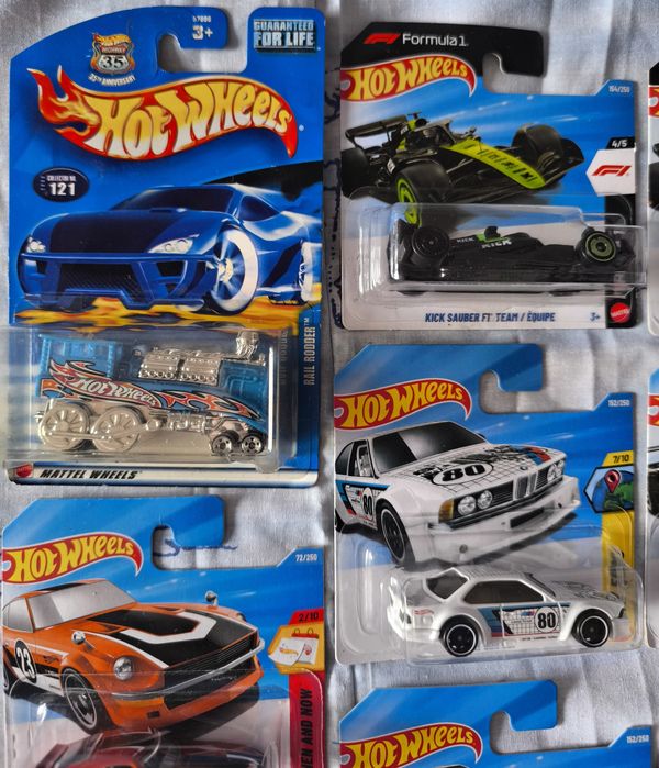 Hot wheels  модели 1/64  хот вилс