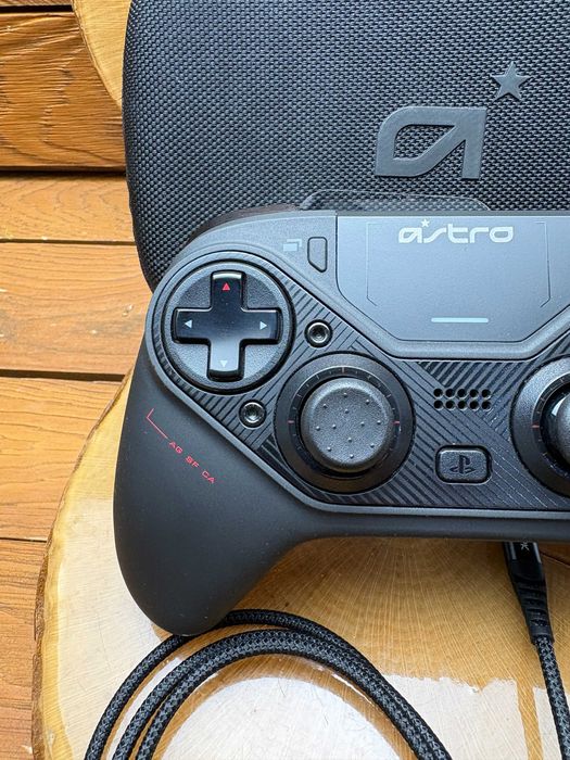 Astro C40 TR Tournament Ready Bezprzewodowy Pad Kontroler dla PS4 i PC modułowy z oprogramowaniem