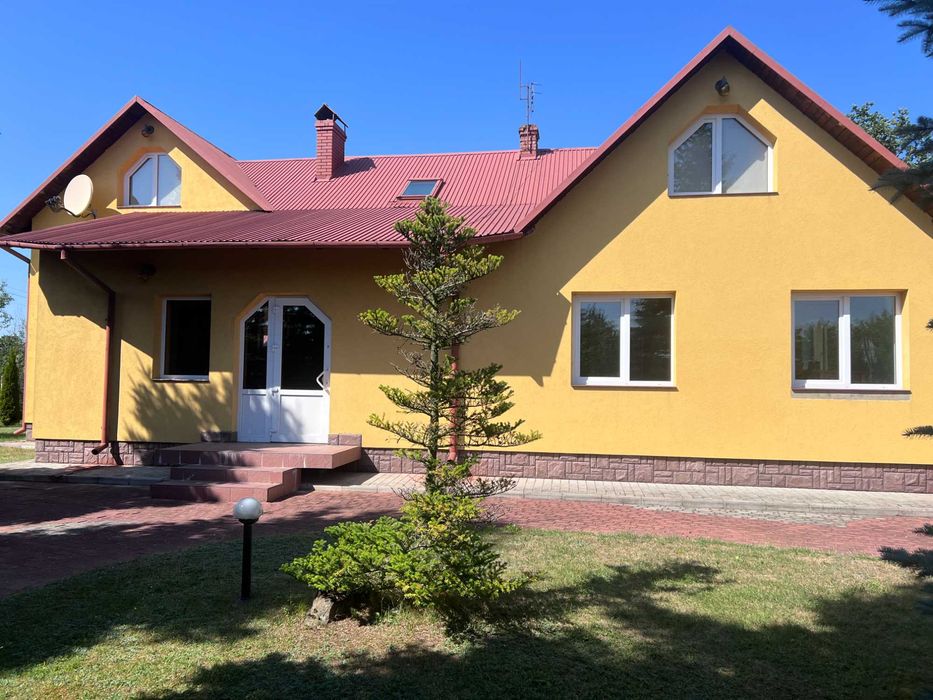 Продаж будинку,с.Твіржа, одразу біля траси Львів-Шегині