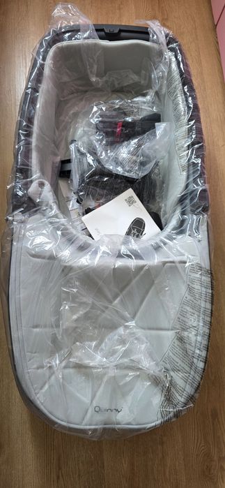Alcofa quinny hux para quinny hubb