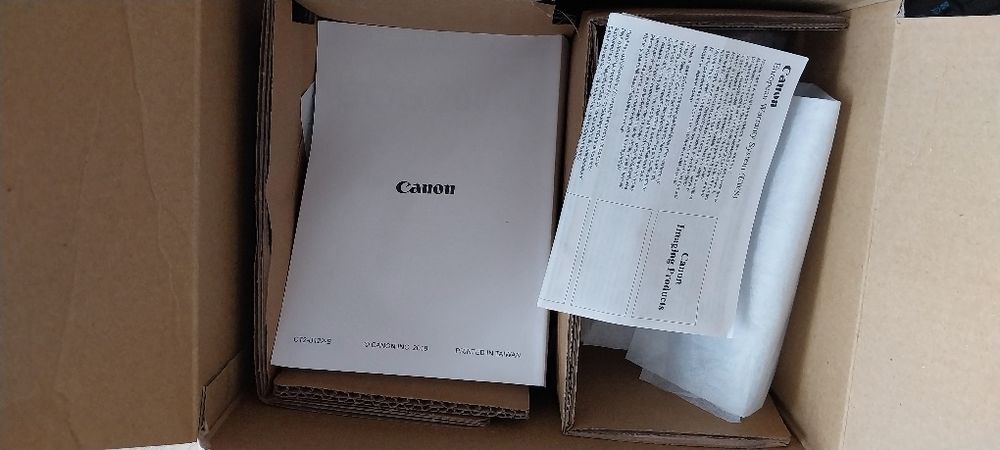 Фотокамера дзеркальна Canon EOS 2000D + 18-55 IS II (2728C008)