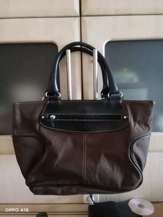 Продам сумочку гарненьку.