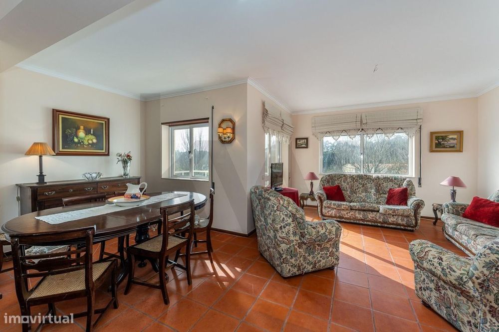 Apartamento T3+1 duplex com terraço em Freguesia de Âncora, Caminha