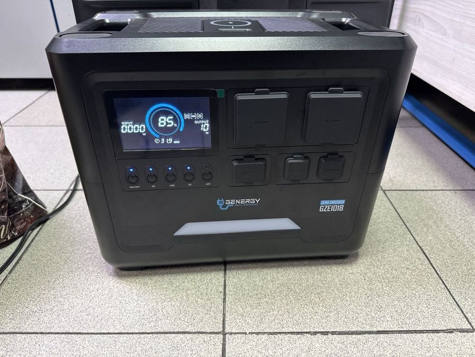 Зарядна станція Genergy zero