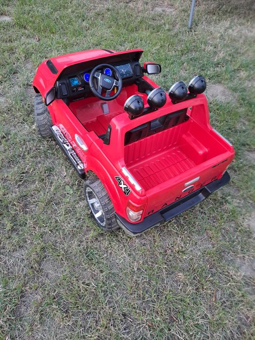 Ford ranger auto na akumulator