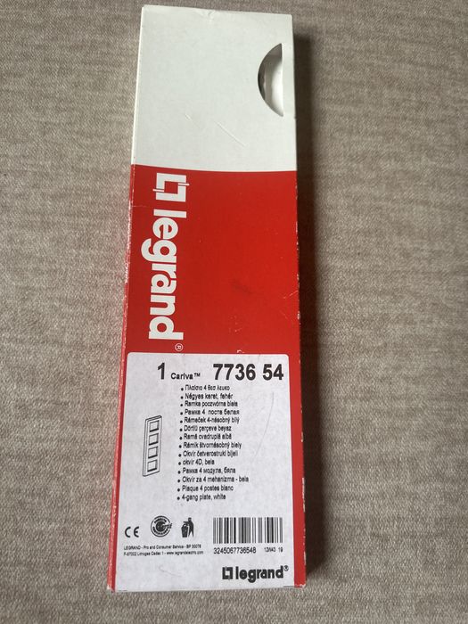 LEGRAND CARIVA Ramka poczwórna x4