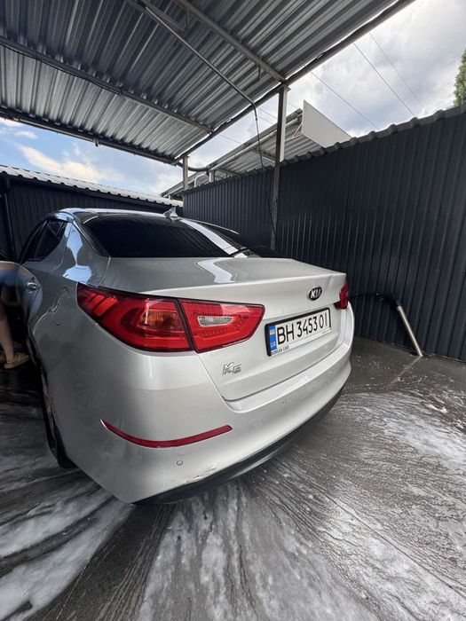 KIA K5