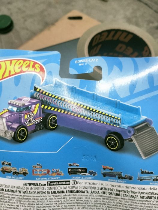 Hot Wheels rumble Road ciężarówka resorek autko nowy