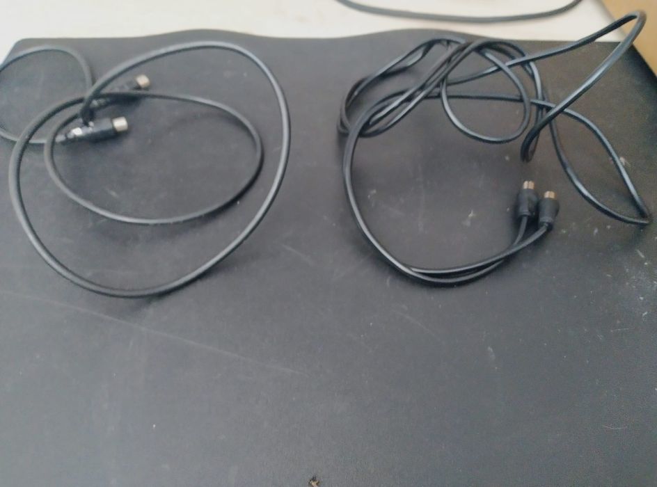 Cabos de antena.