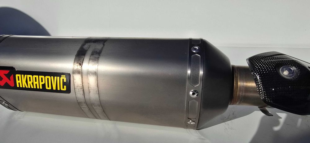 Kawasaki KLZ 1000 Versys Tłumik Wydech Akrapović 15-17r
