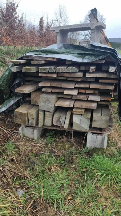 drewno konstrukcyjne krokwie, łaty, deski