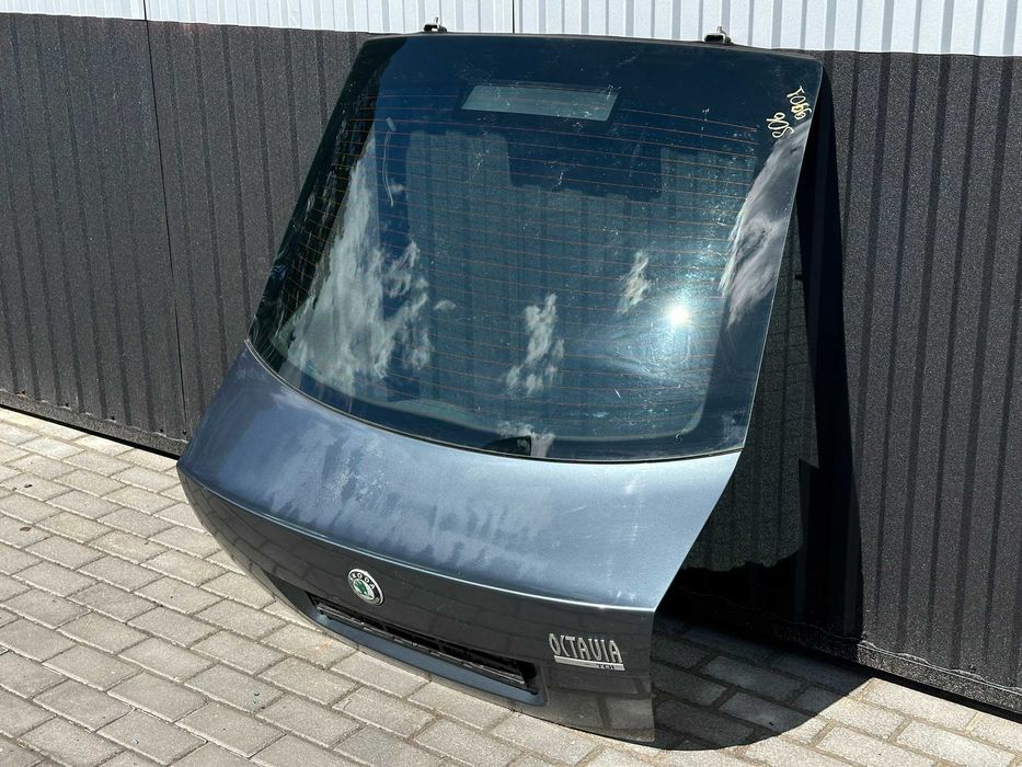 Багажник ліфтбек Skoda Octavia A5 Кляпа ліфтбек Шкода Октавія А5 9901