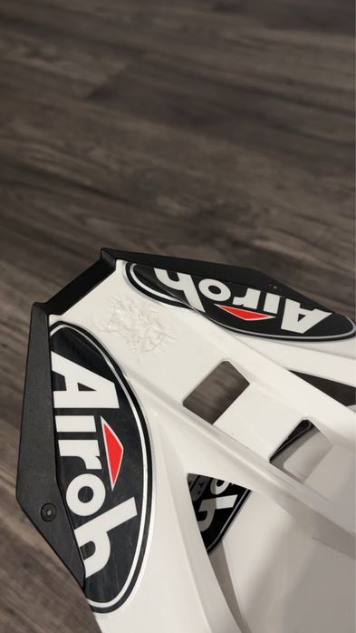 Kask Airoh xl polecam