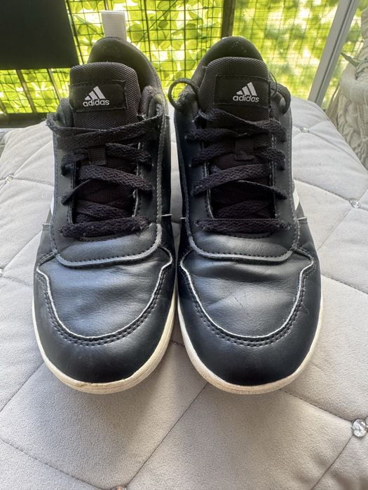 Buty sportowe adidas TENSAUR rozmiar 36 2/3