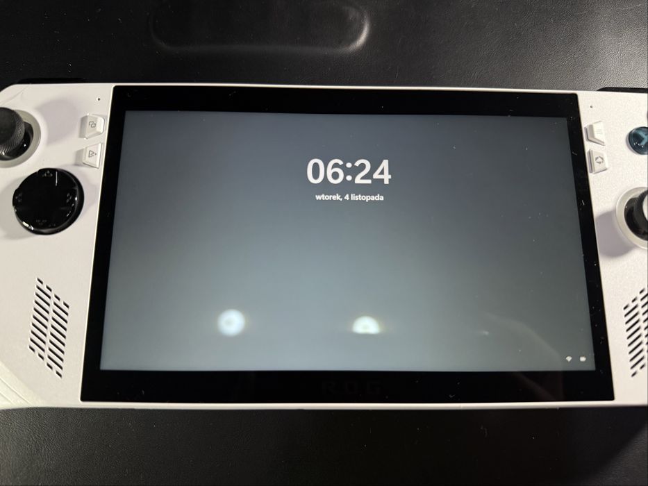 ASUS ROG Ally Z1 Extreme – stan idealny