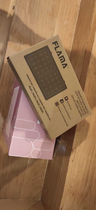 Torradeira FLAMA com conjunto de placas para waffles