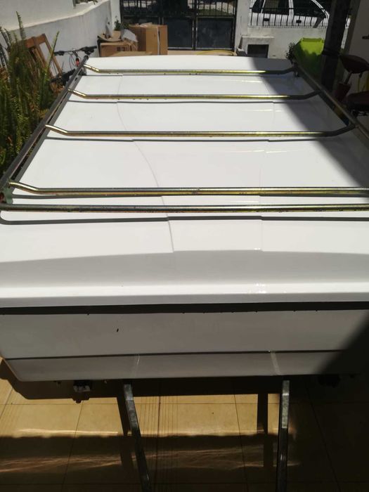 Vendo Atrelado Tenda Saurium Usado