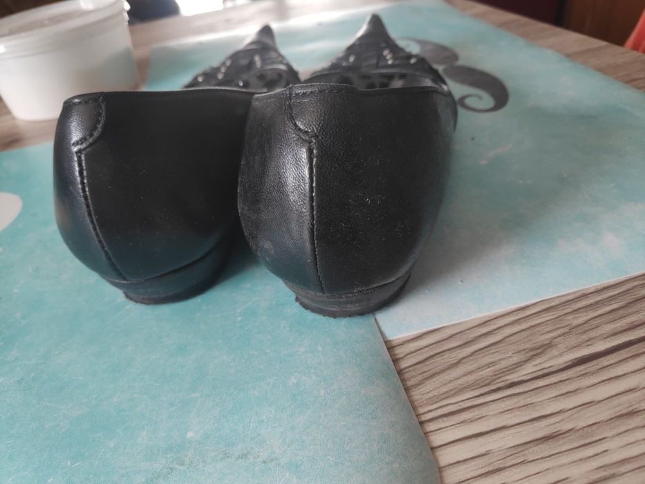 Sapatos rasos de mulher