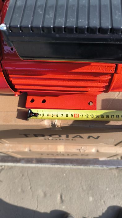 Электродвигатель однофазный, електродвигун однофазний 220в. 3 кВт 3000