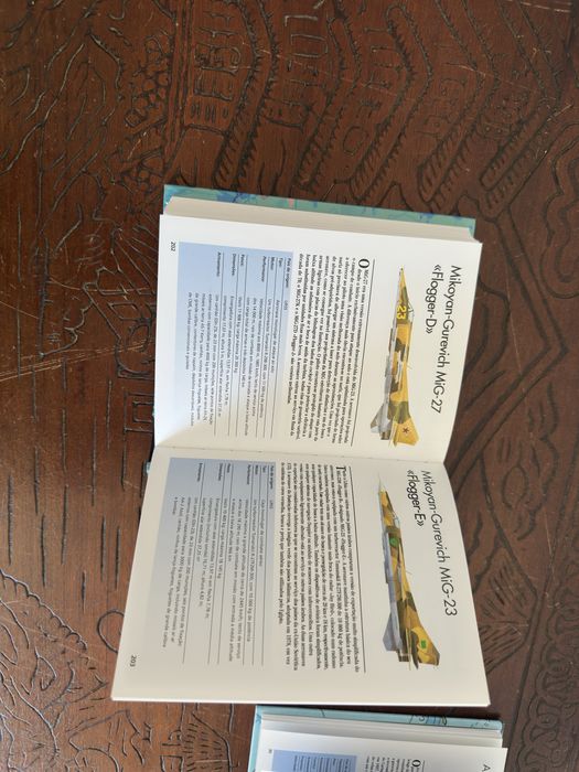 3 livros de historia